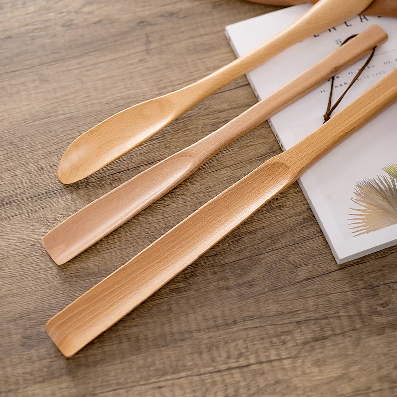 38cm Beech Wood Magnetic Shoehorn