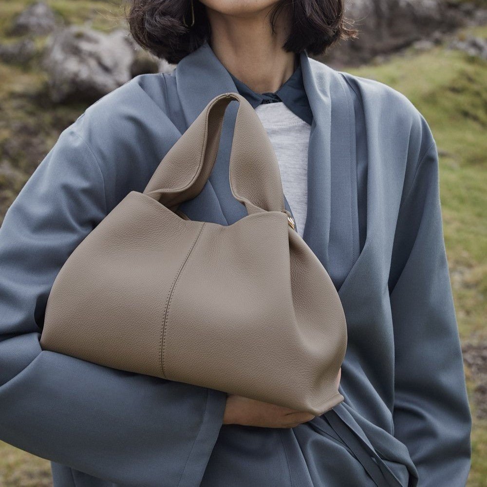 Cloud bag female, popular tote bag, shoulder top handle bag - WIVAStore