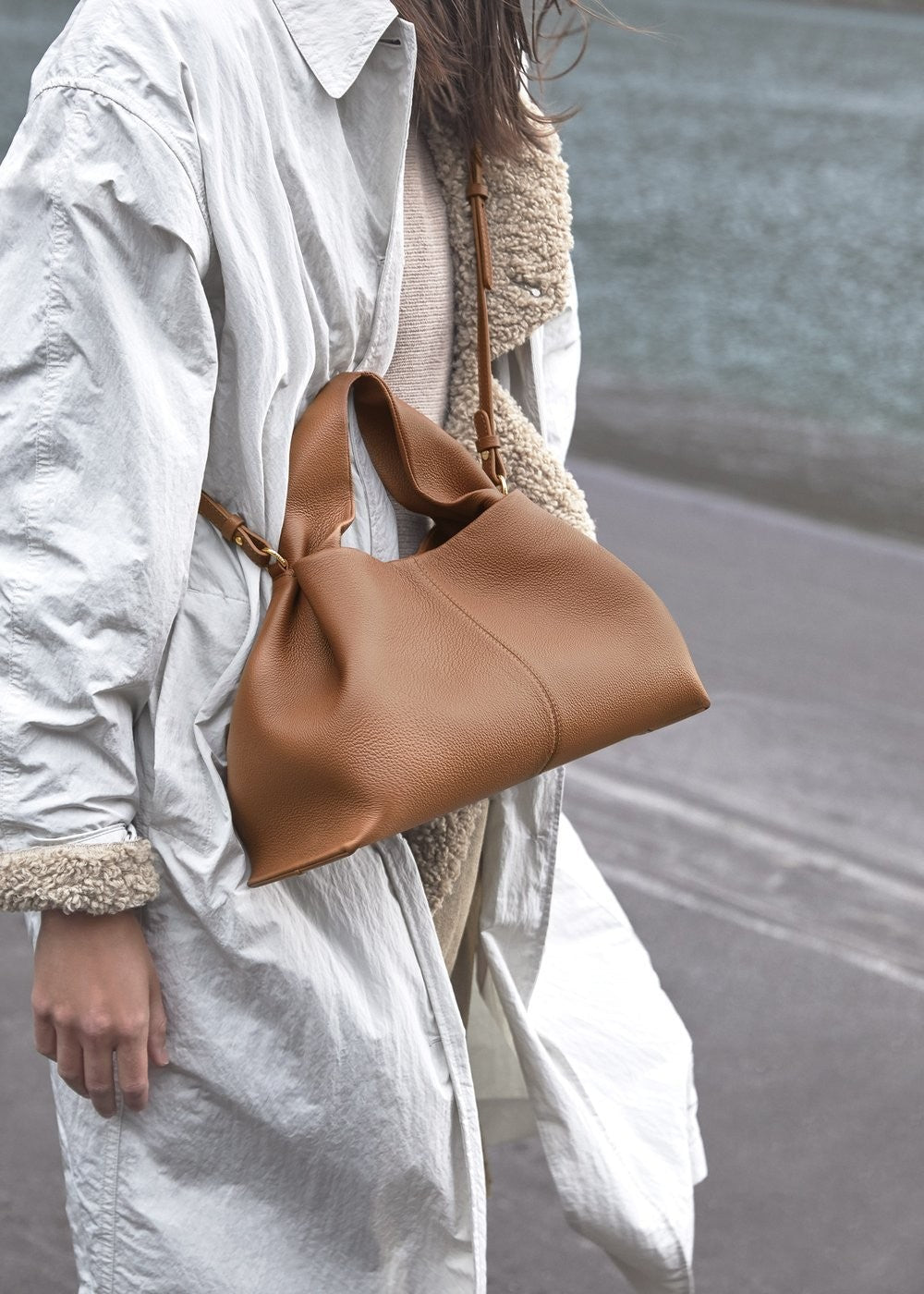 Cloud bag female, popular tote bag, shoulder top handle bag - WIVAStore