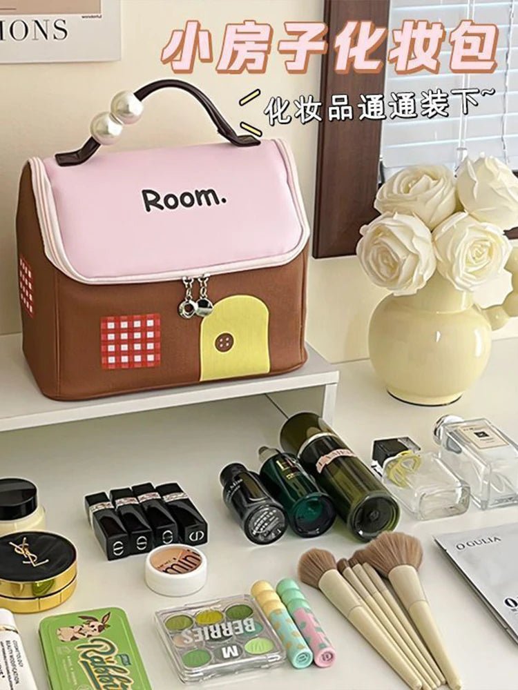 Small House Pattern Portable cosmetic bag - WIVAStore